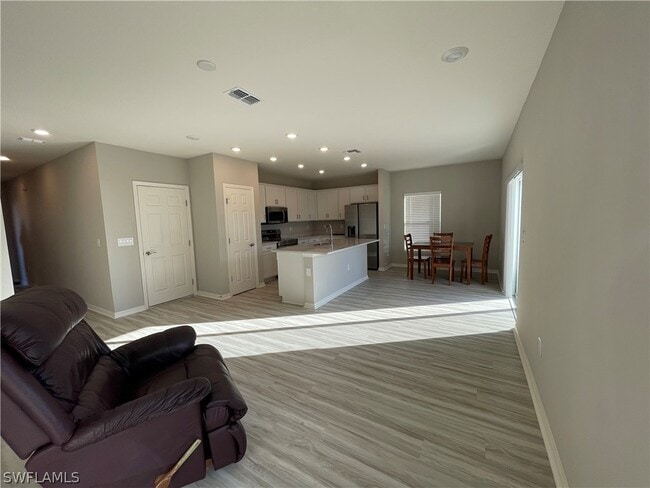 Photo - 4458 Rapallo Ave