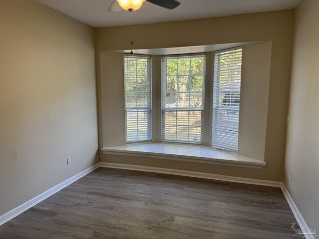 Photo - 1859 Nestle Dr