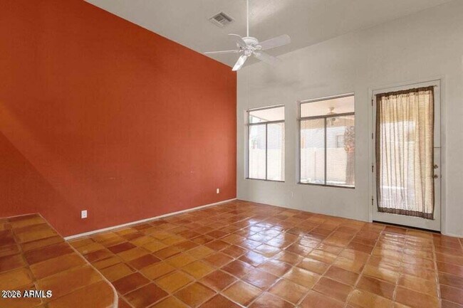 Photo - 3001 E Redfield Rd