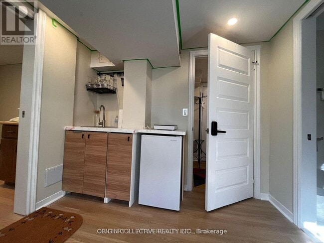Photo - 280 THIRTIETH STREET