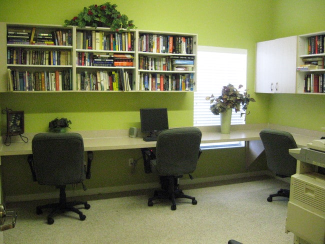 Centro de negocios - Walker Woods