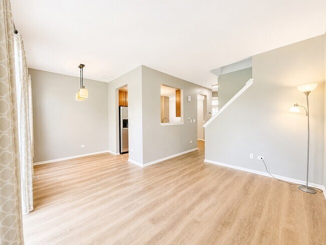 Photo - 2912 White Thorn Cir