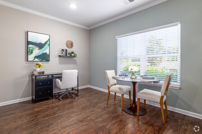 1BR, 1BA - The Barnwell - Dining Area