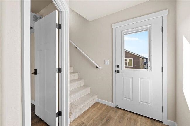 Photo - 7875 28th St