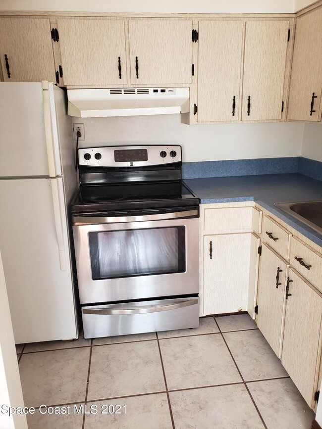 Photo - 206 Pierce Ave