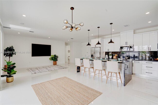 Photo - 1805 NW 22nd Ct