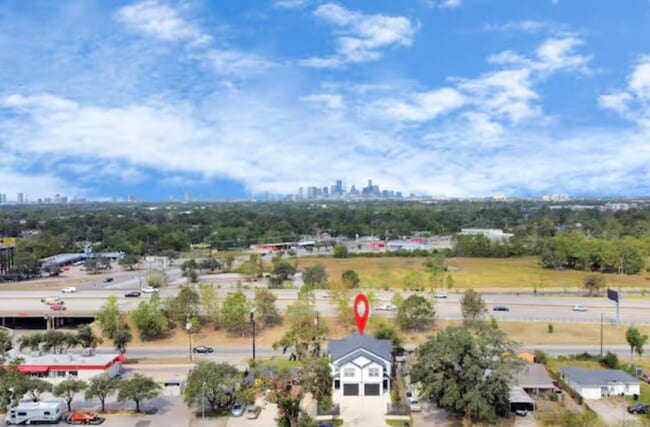 Photo - 5321 Malmedy Rd