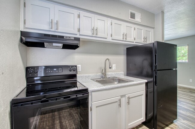 Sunset Mesa Studio Apartments