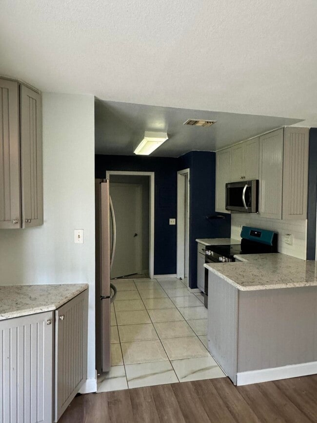 Photo - 13529 42nd Rd N