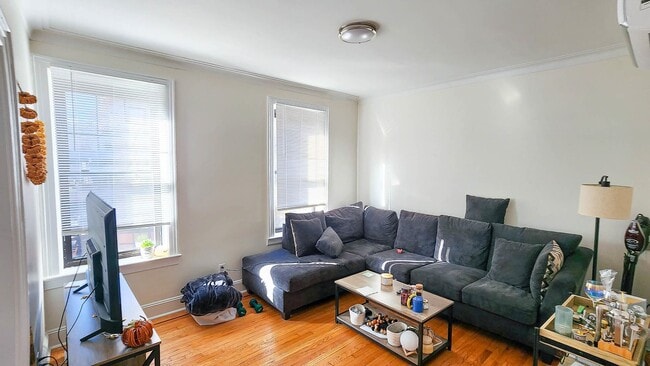 Building Photo - 260 3rd St Unit 1 Rental