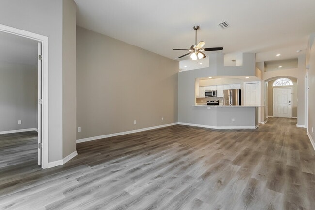 Photo - 2638 Allwood Ave