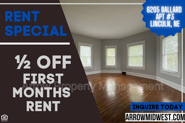 Building Photo - 6205 Ballard Ave Unit 3