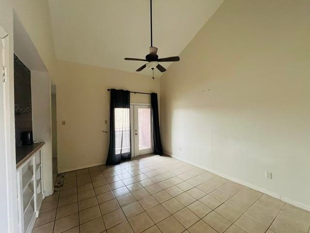 Photo - 100 Aurora St Unidad 416
