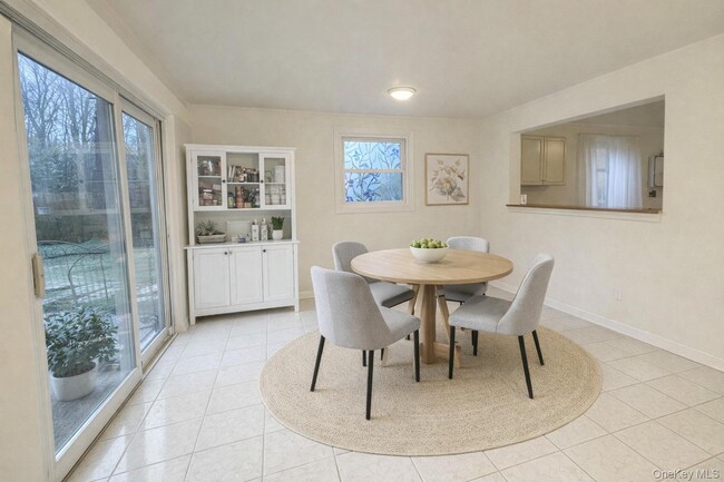 Photo - 14 Kenneth Ave