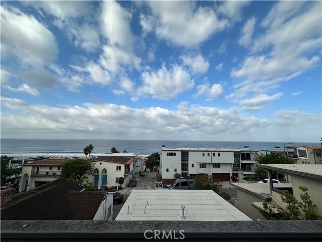 Photo - 2913 crest