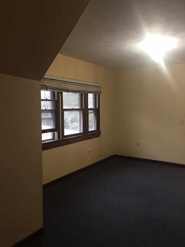 Photo - 66 Ashley St Unit 3rd