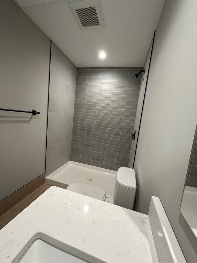 Photo - 5912 N Nashotah Ave