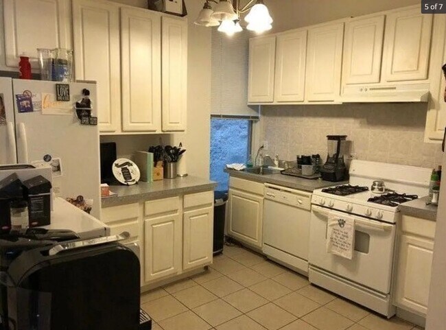 Photo - 1507 N Hudson Ave Unit 2F