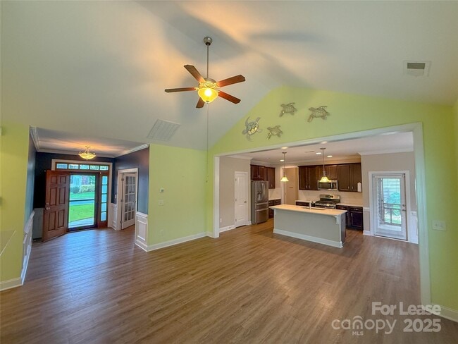 Photo - 128 Coral Rutledge Dr