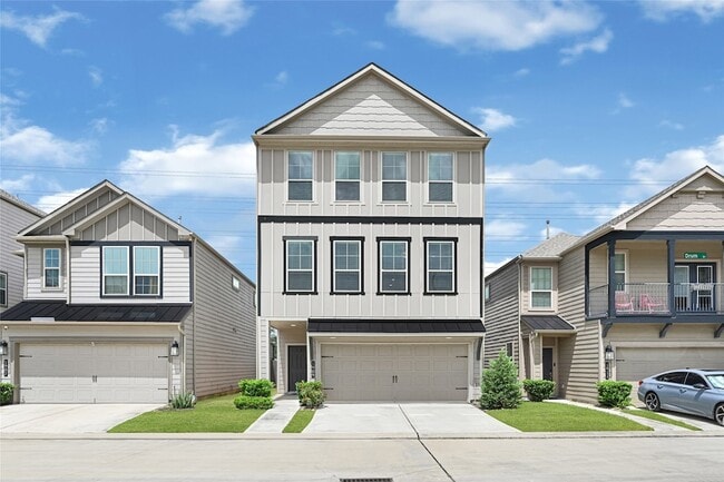 Photo - 1909 Monaco Memorial Ln