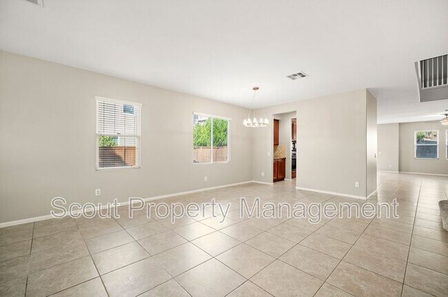 Photo - 44704 Mumm St