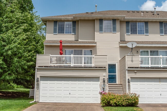 362 Gironde Ct