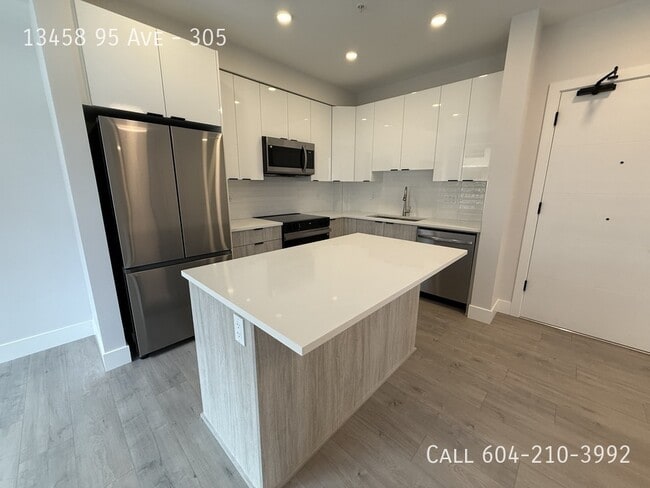 Photo - Brand New Condo - One Month Free Rent! Unité 305