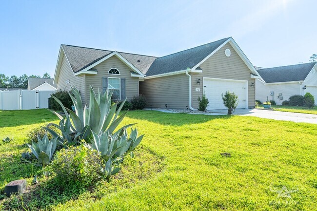 Photo - Split Floor Plan, Open and Bright