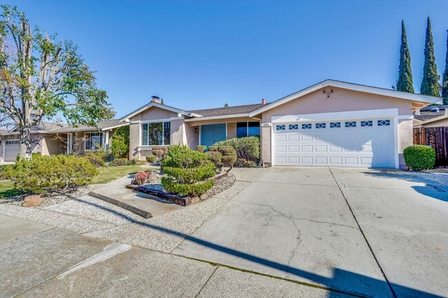 Photo - Spacious 1780 Sq Ft -  4b2b home in South San Jose