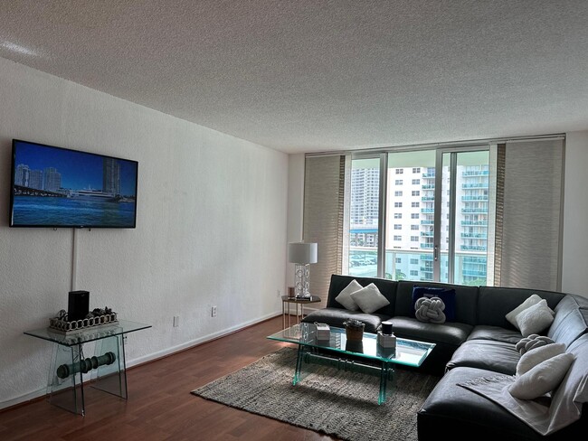 Living Room - 19380 Collins Ave Condo Unit 705