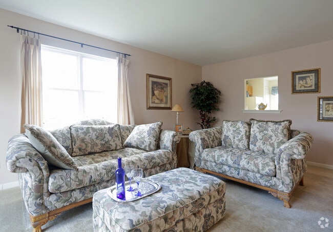 living room-3br