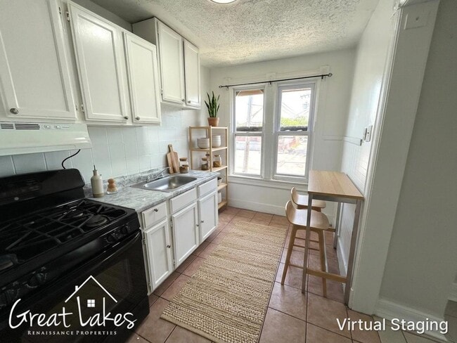 Photo - 1729 Vinewood St Unit 2