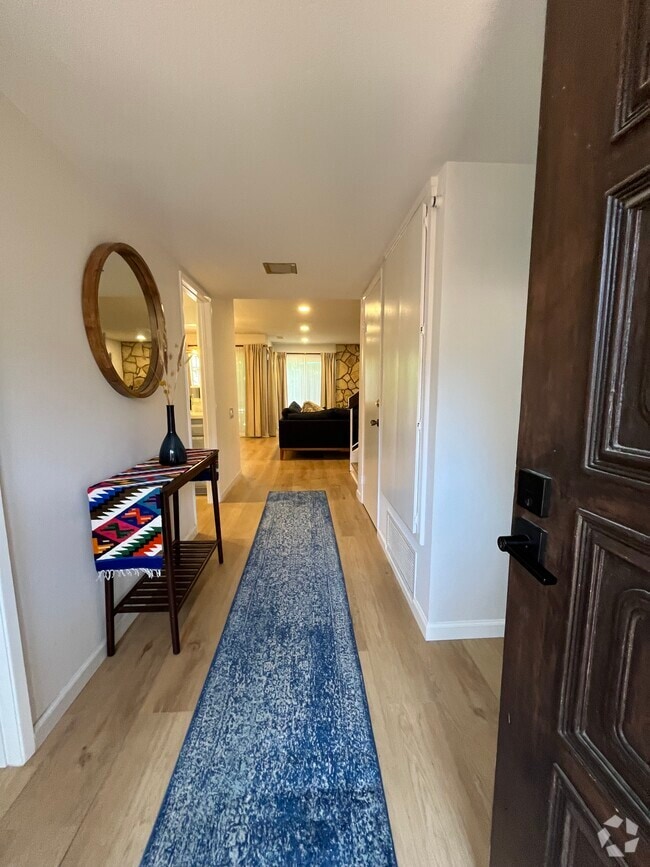 Building Photo - 915 McHugh Ct Rental