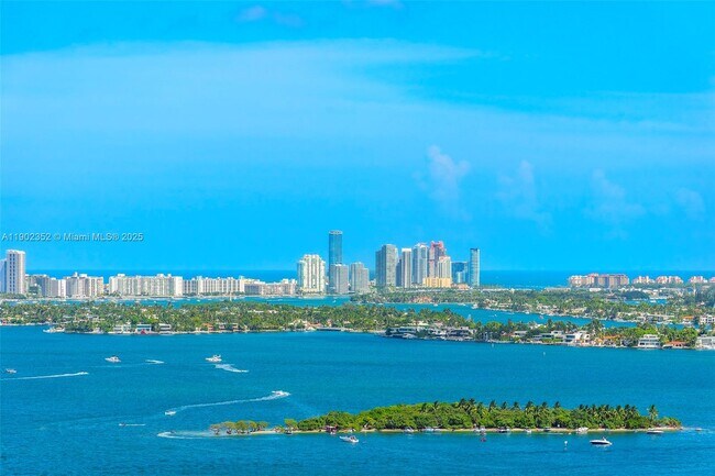 Photo - 2900 NE 7th Ave Unidad 2807