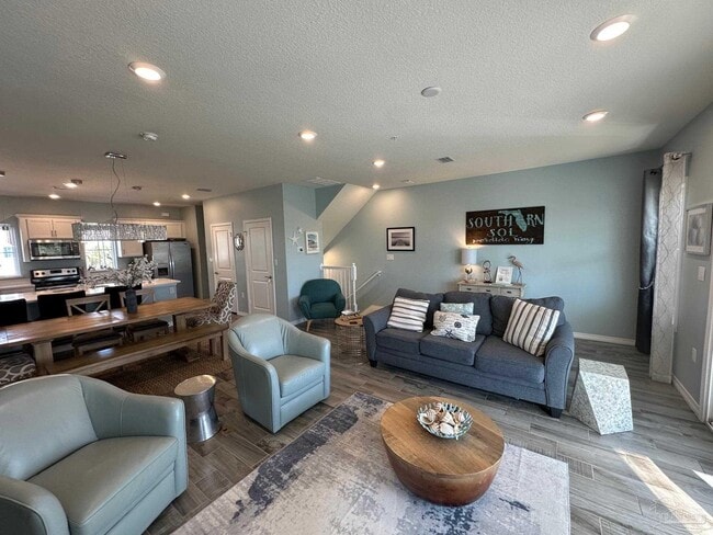 Building Photo - 14549 Salt Meadow Dr Rental