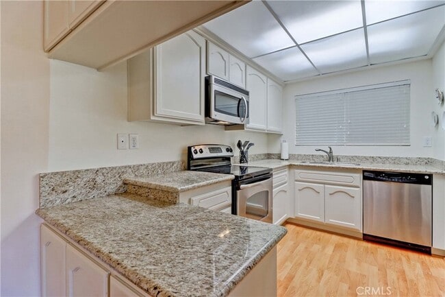 3249 San Amadeo Unit O