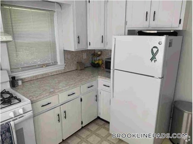 Building Photo - 28 Beaconsfield Rd Rental