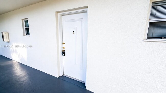 Photo - 4255 N University Dr Unit 308