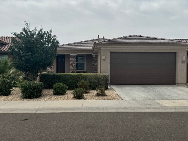 Front View of Home - 8957 W Palo Verde Dr Rental