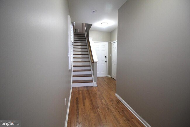 Photo - 151 Jackson St Townhome