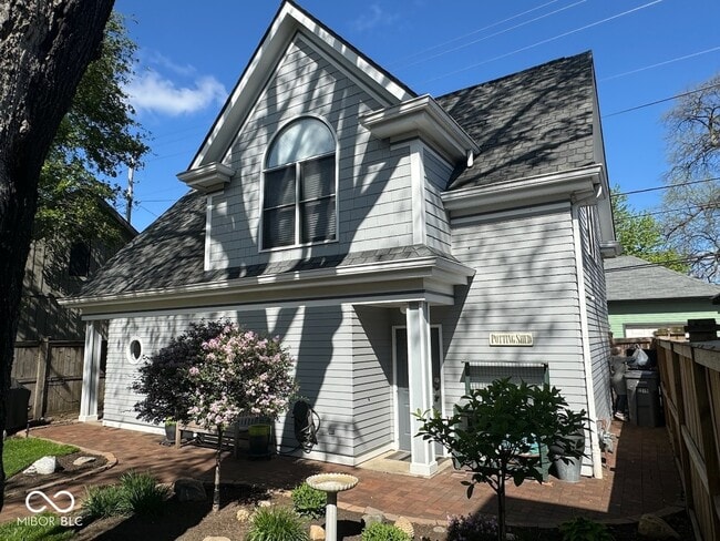 Building Photo - 1219 Alabama St