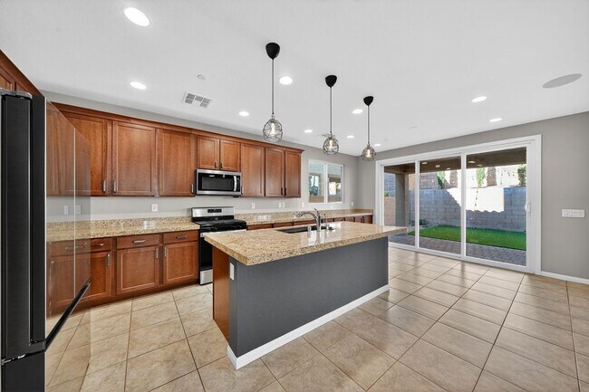 Photo - 8909 Wallner St