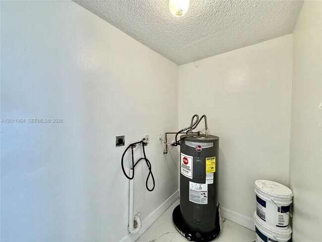 Photo - 950 NW 109th St Unit 950