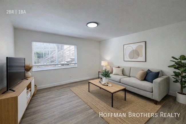 Photo - 5665 W Jefferson Blvd Unit 3