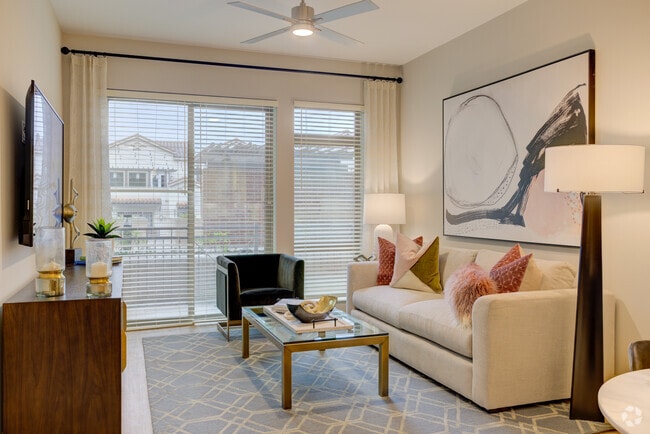 Living Area - Montrose at Buffalo Bayou