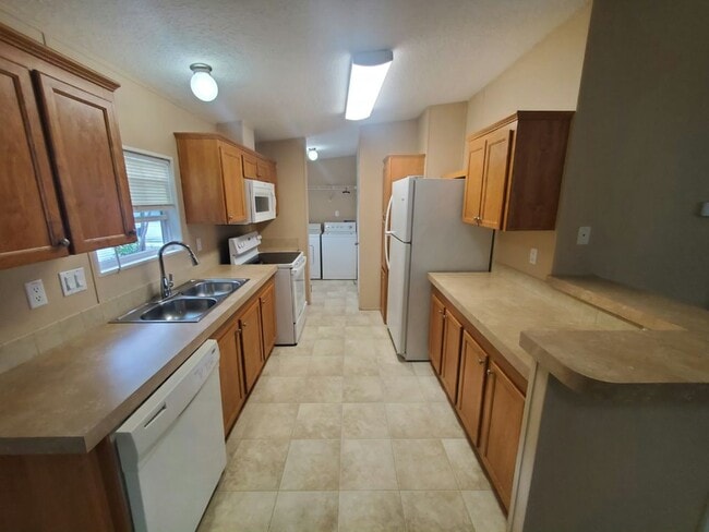 Photo - 6706 NW 29th Pl