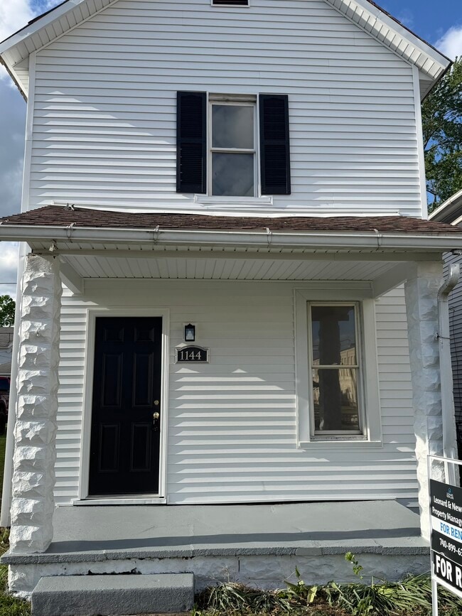 Photo - 1144 Adams St