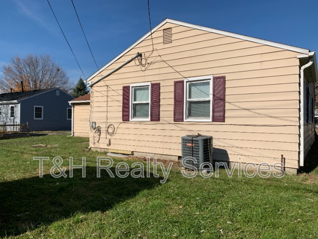 Photo - 1819 Knox St