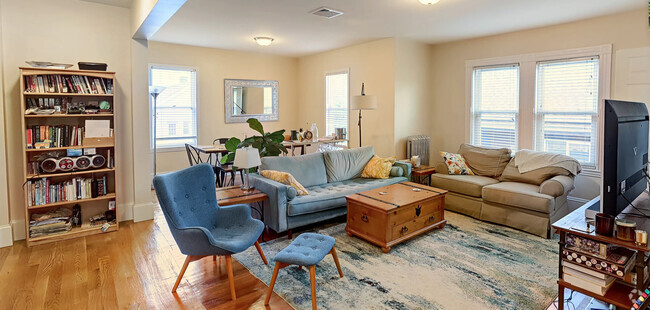 Building Photo - 39 Falkland St Unit 39 Rental