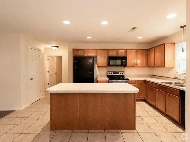 Building Photo - 3605 SW Carriageway Ave Rental